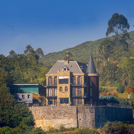 Hotel The Wind Castle Nuwara Eliya Exterior foto