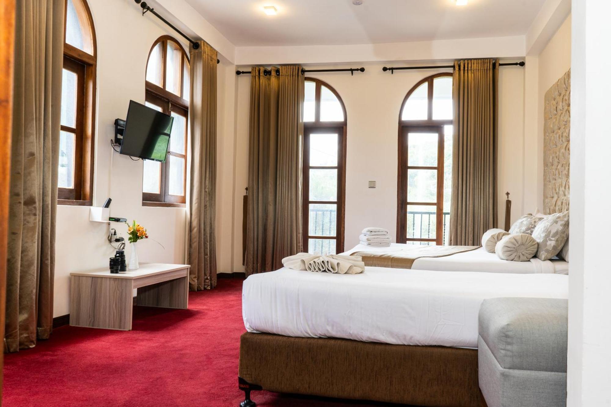 Hotel The Wind Castle Nuwara Eliya Exterior foto