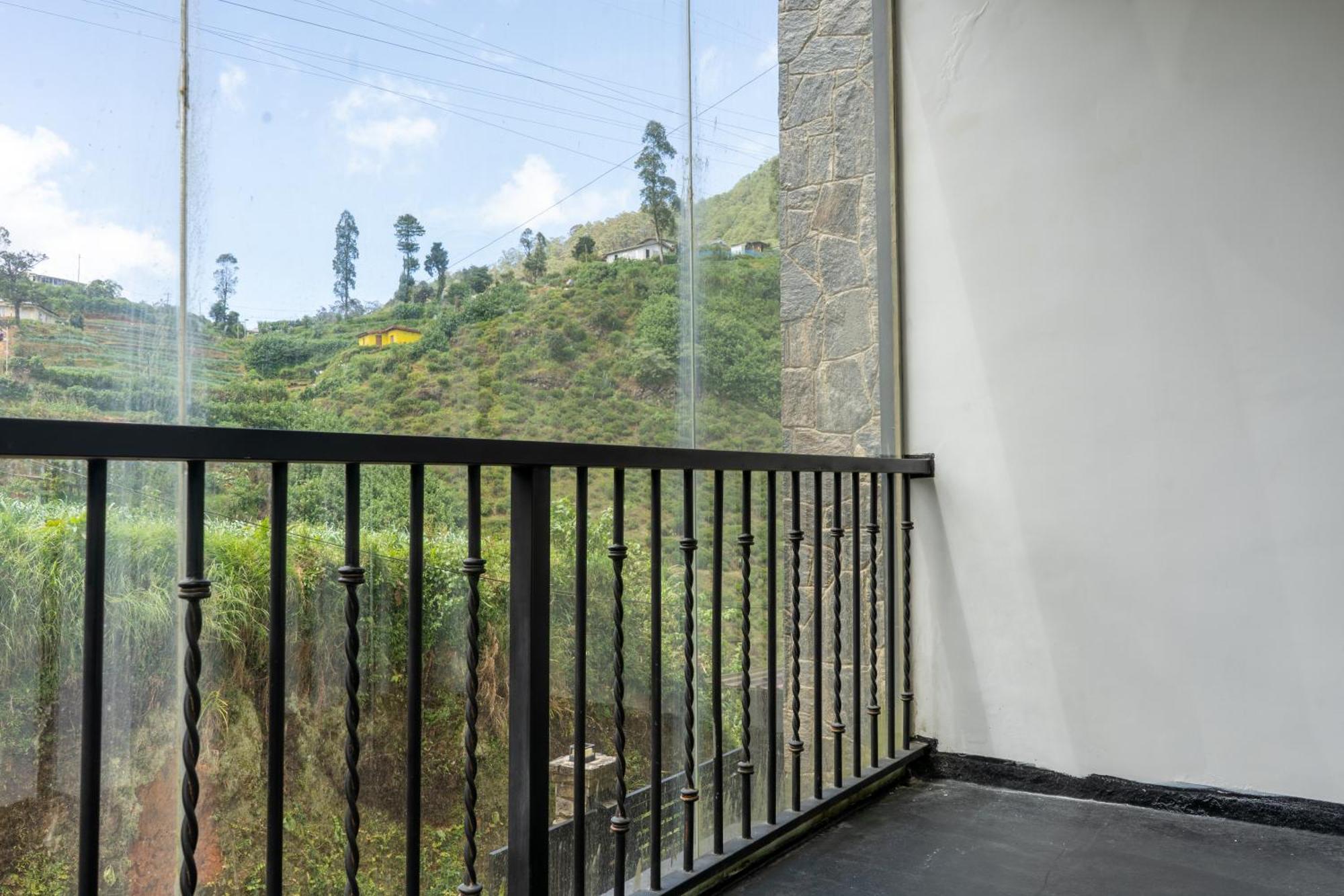 Hotel The Wind Castle Nuwara Eliya Exterior foto